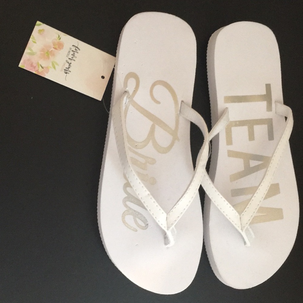 TEAM BRIDE white flip flops
